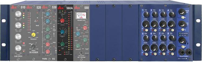 dbx 560A